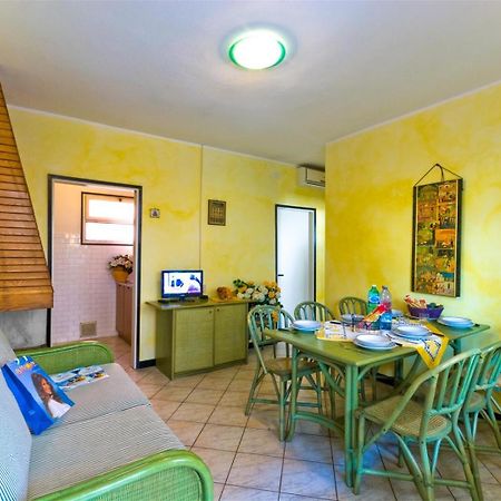 Ferienwohnung Glicini Bibione Exterior foto