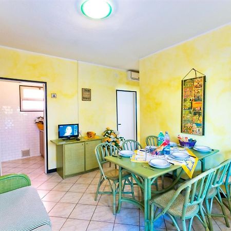 Ferienwohnung Glicini Bibione Exterior foto