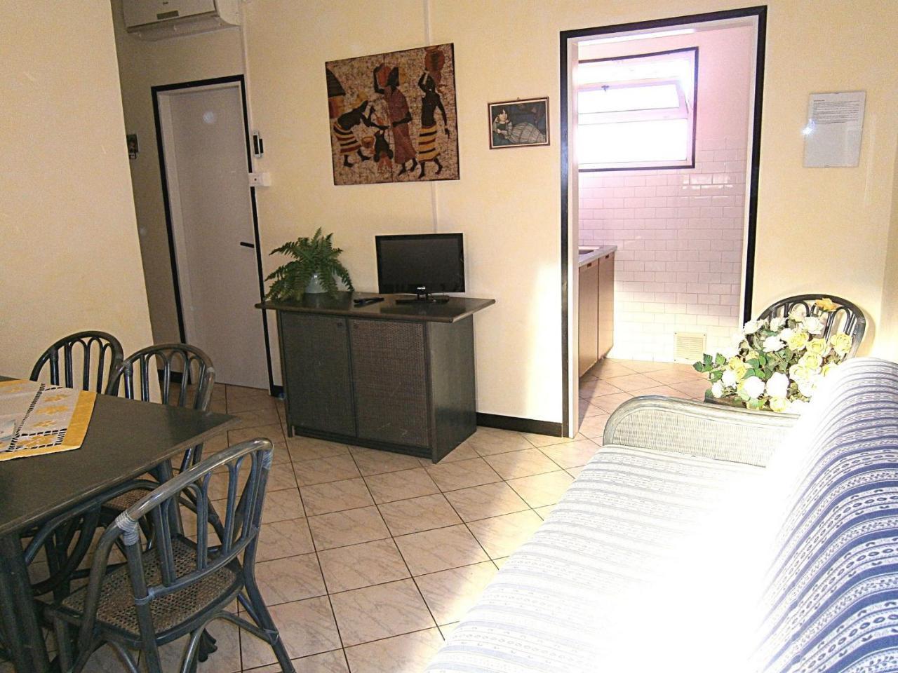 Ferienwohnung Glicini Bibione Exterior foto
